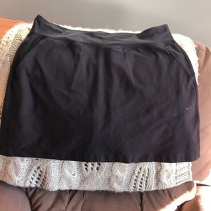 Women’s Large golf skort